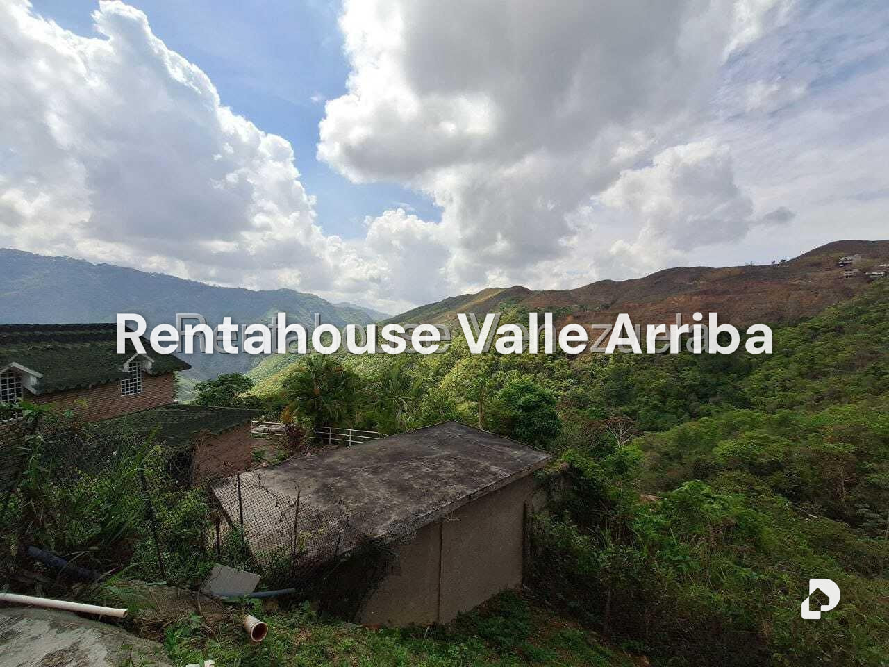 House in Colinas de Caicaguana, Caracas – 27