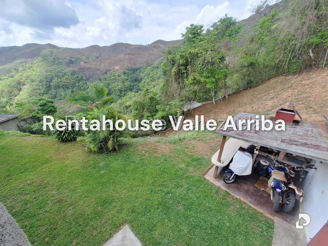 House in Colinas de Caicaguana, Caracas – 24