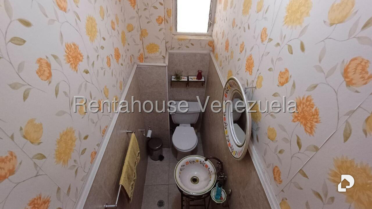 Casa en Prados del Este, Caracas – 18