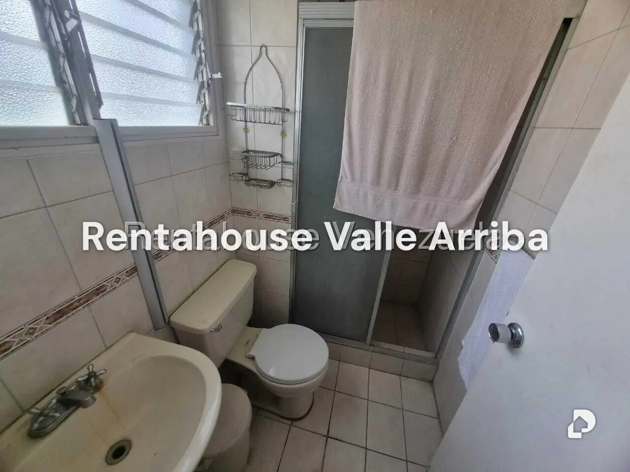 Apartamento en Colinas de Santa Mónica, Caracas – 28