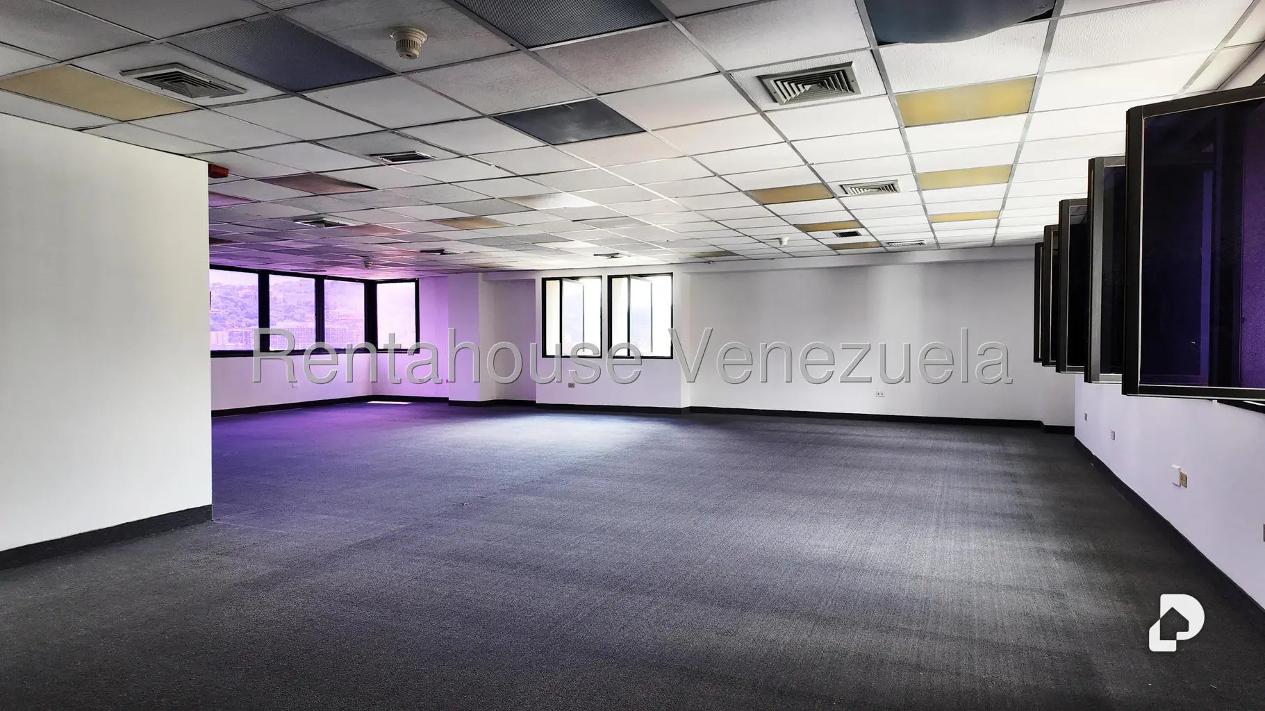 Oficina en Chacao, Caracas – 2