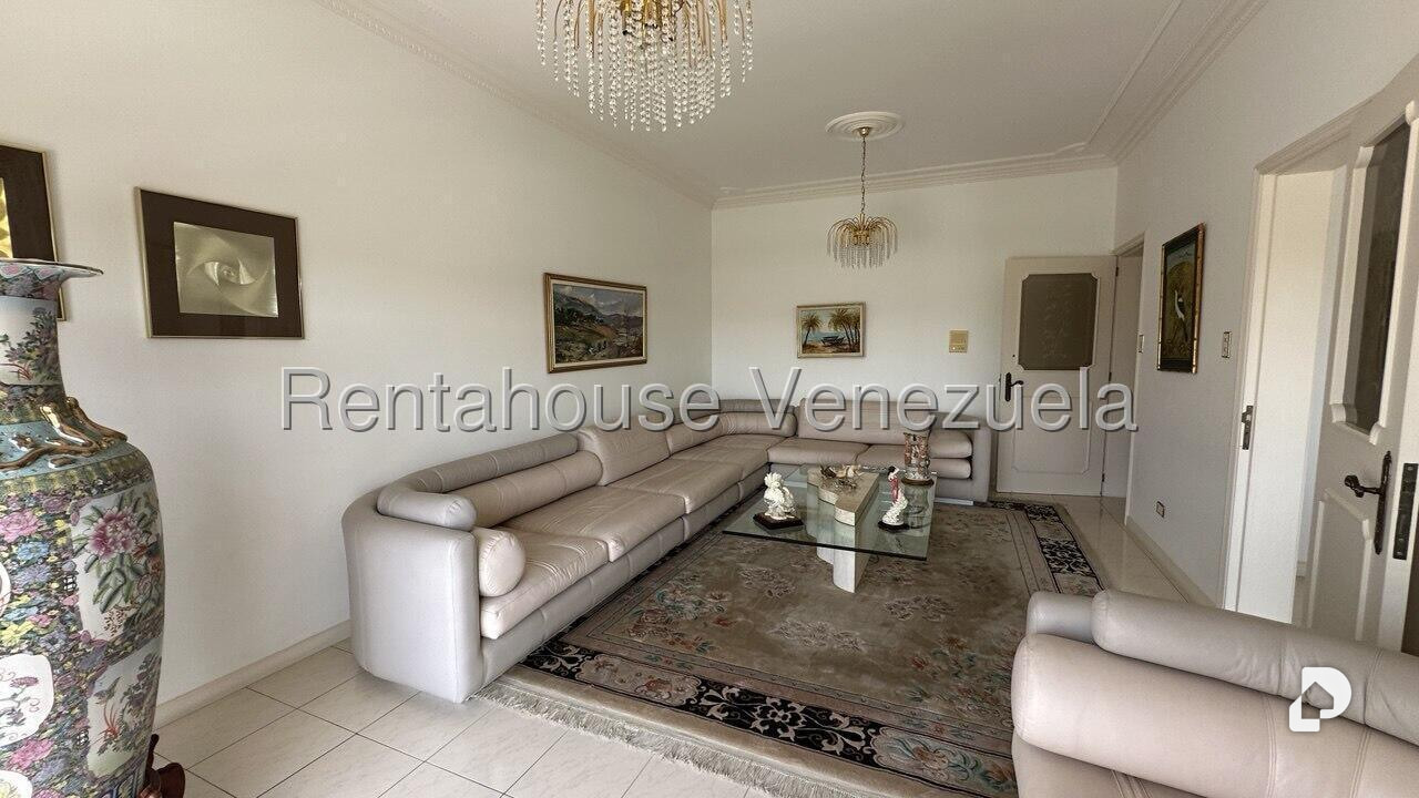 Casa en La Tahona, Caracas – 10
