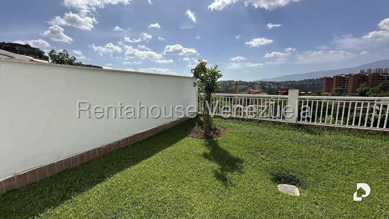 Casa en La Tahona, Caracas – 25