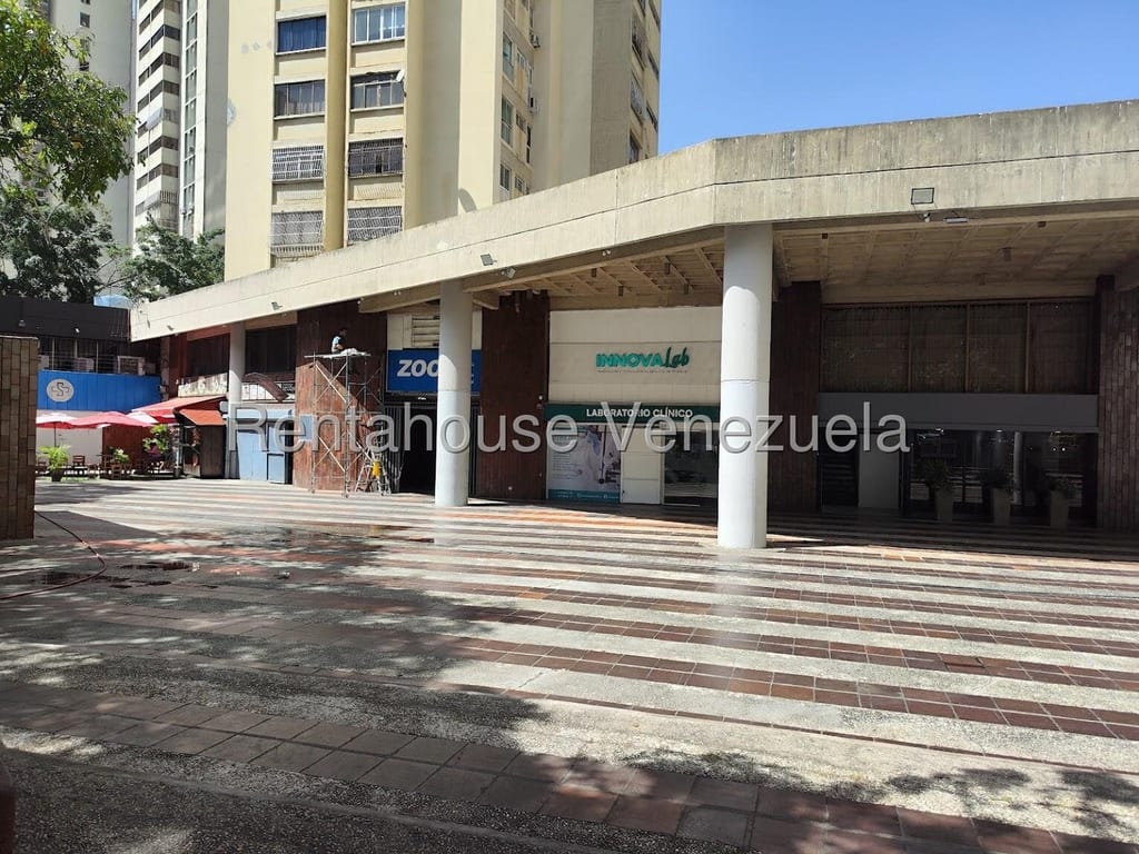 Local comercial en Los Dos Caminos, Caracas - 1