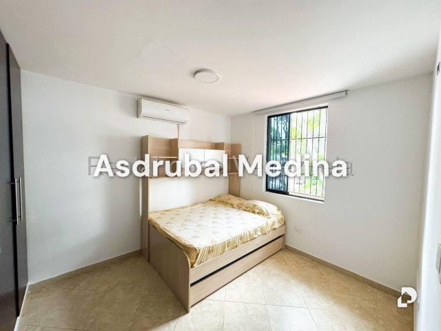 Casa en El Cafetal, Caracas – 23