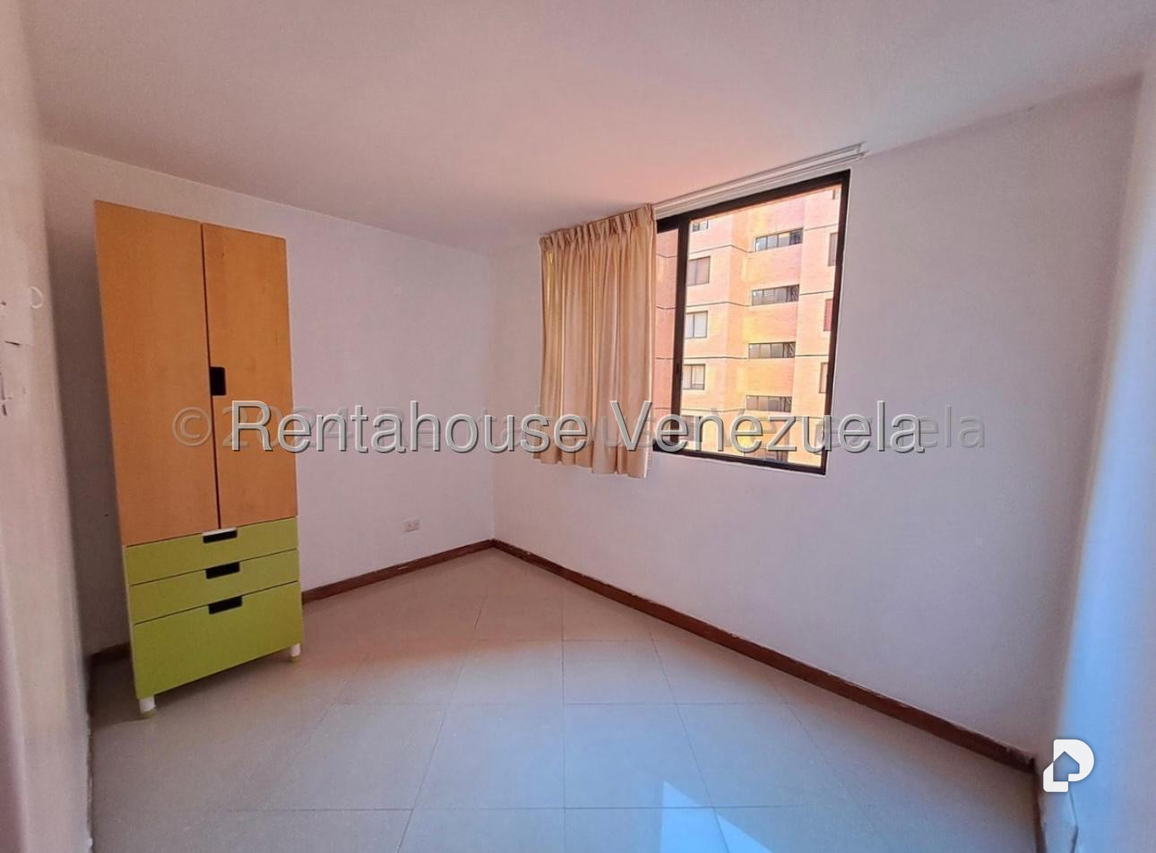 Apartamento en Colinas de La Tahona, Caracas