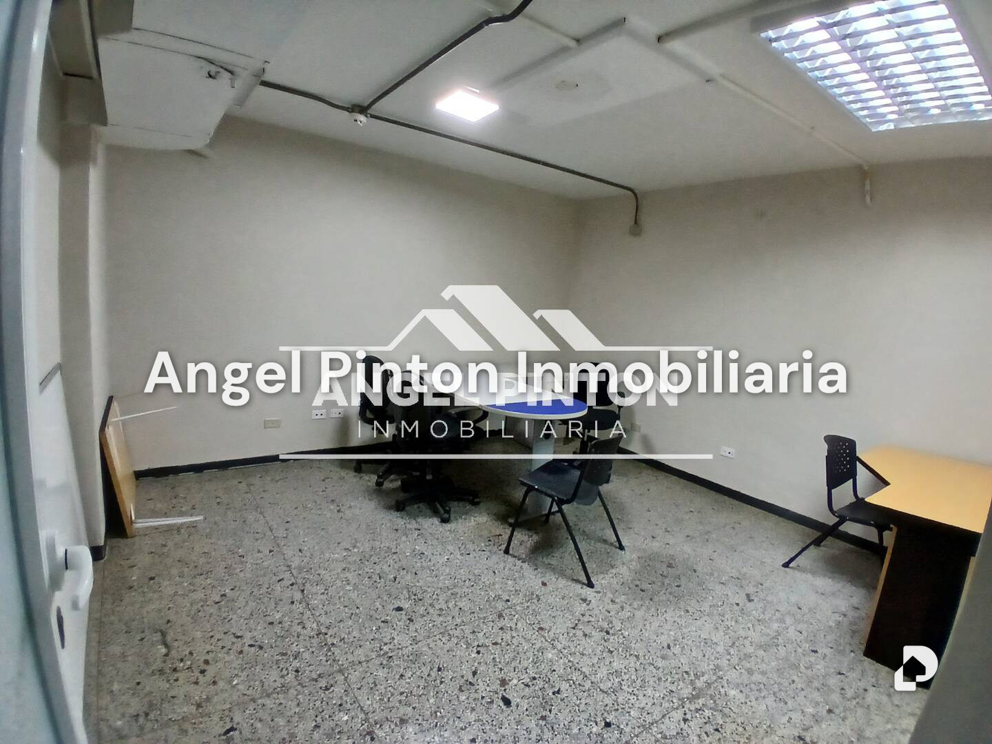 Oficina en Tierra Negra, Maracaibo – 1