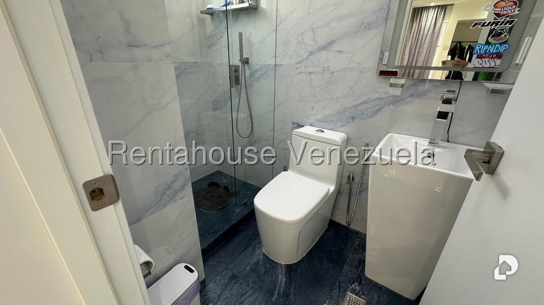 Apartamento en El Paraíso, Caracas – 19