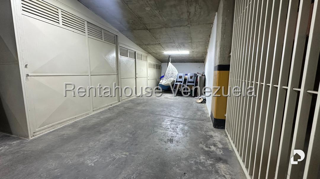 Apartamento en El Paraíso, Caracas – 23
