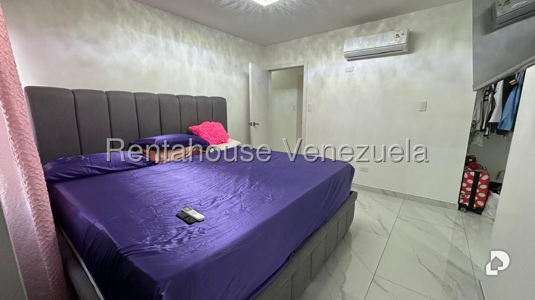 Apartamento en El Paraíso, Caracas – 14