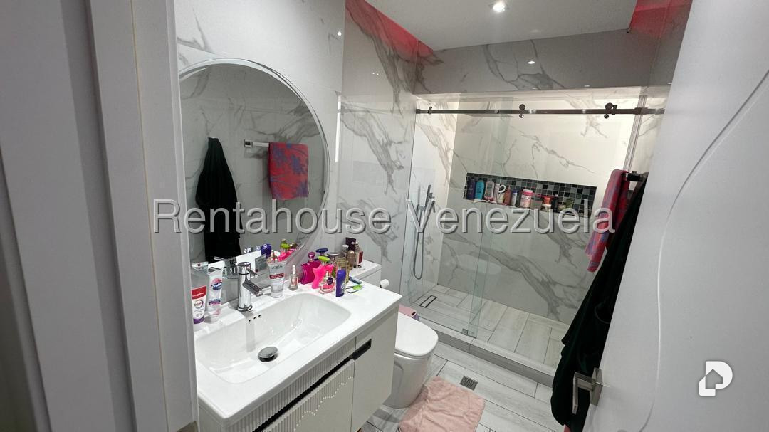 Apartamento en El Paraíso, Caracas – 16