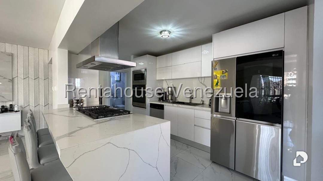 Apartamento en El Paraíso, Caracas – 12