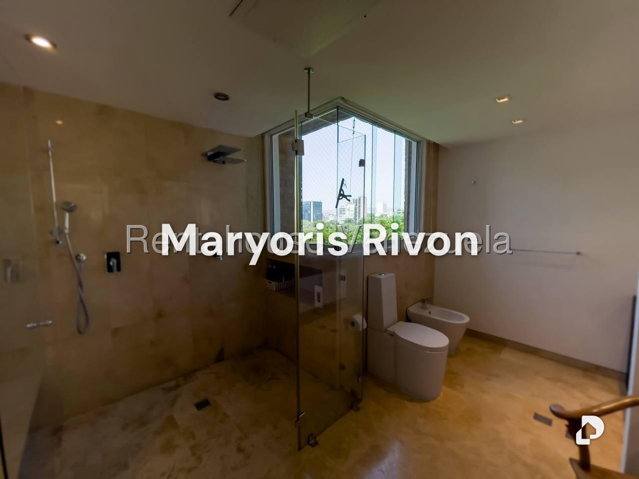 Penthouse en Campo Alegre, Caracas – 14