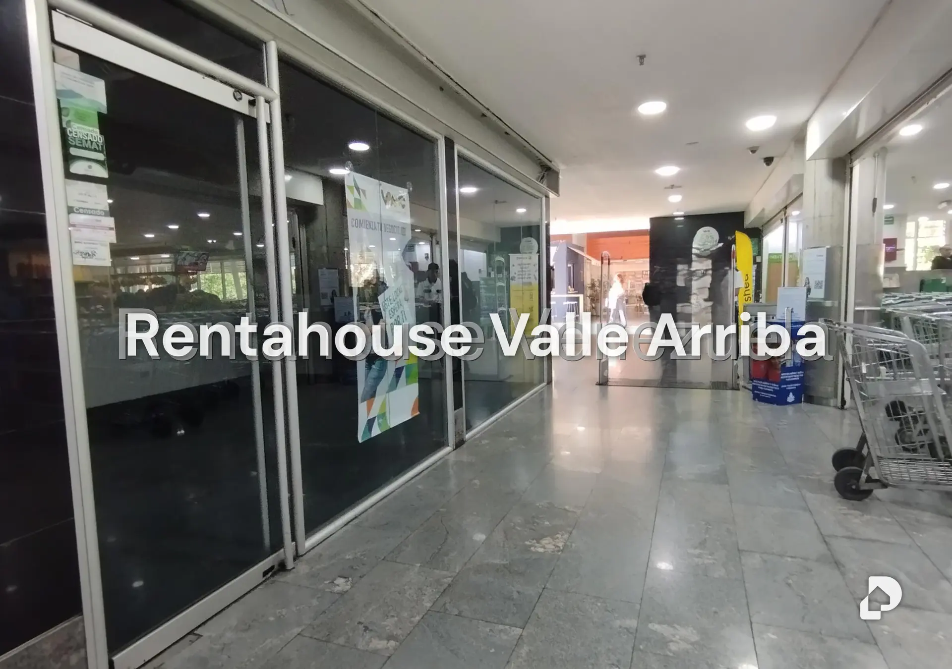 Local comercial en Colinas de Valle Arriba, Caracas – 9
