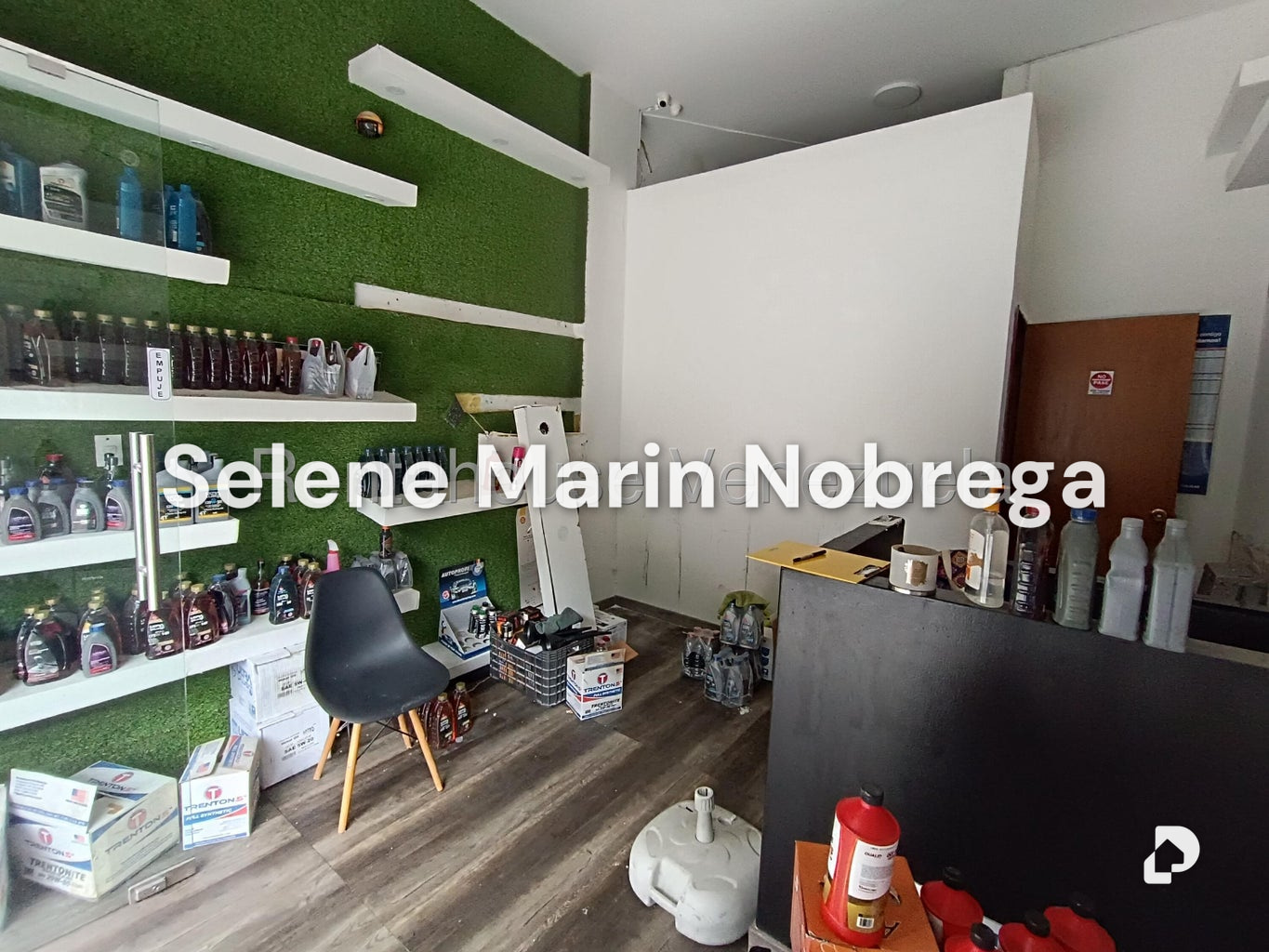 Local comercial en Los Palos Grandes, Caracas – 3