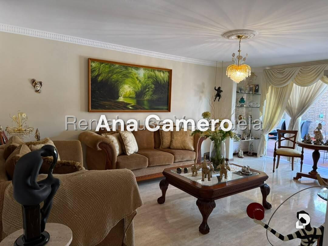 Casa en Santa Paula, Caracas – 22