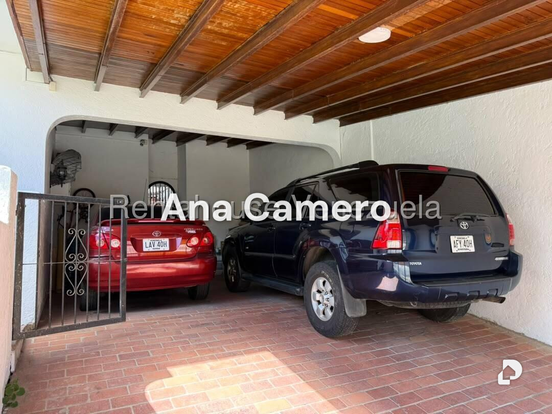 Casa en Santa Paula, Caracas – 4