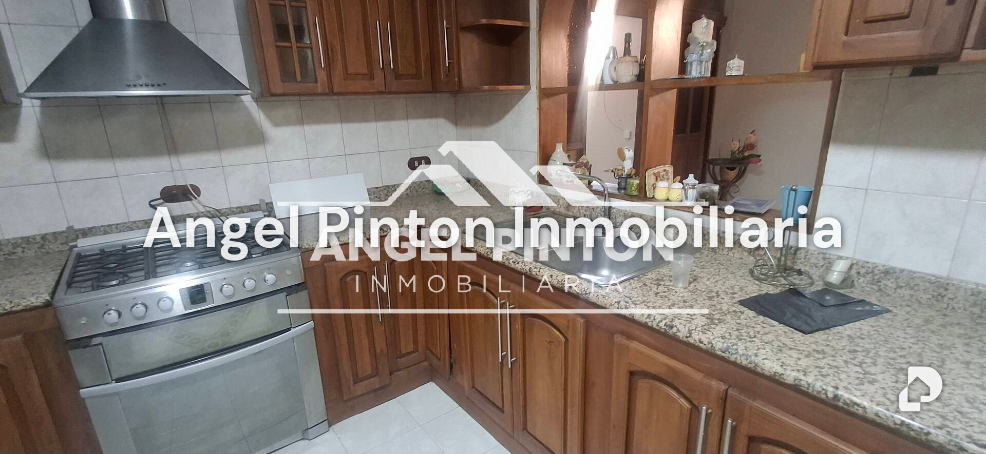 Casa en La Floresta, Maracaibo – 14