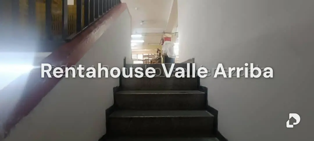Local comercial en Parroquia La Candelaria, Caracas – 12