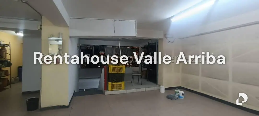 Local comercial en Parroquia La Candelaria, Caracas – 14
