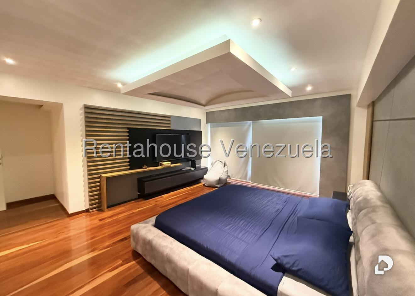 Apartamento en Lomas de La Lagunita, Caracas – 15