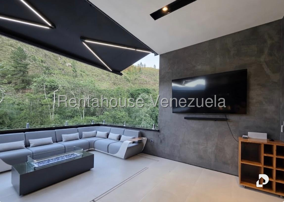 Apartamento en Lomas de La Lagunita, Caracas – 23