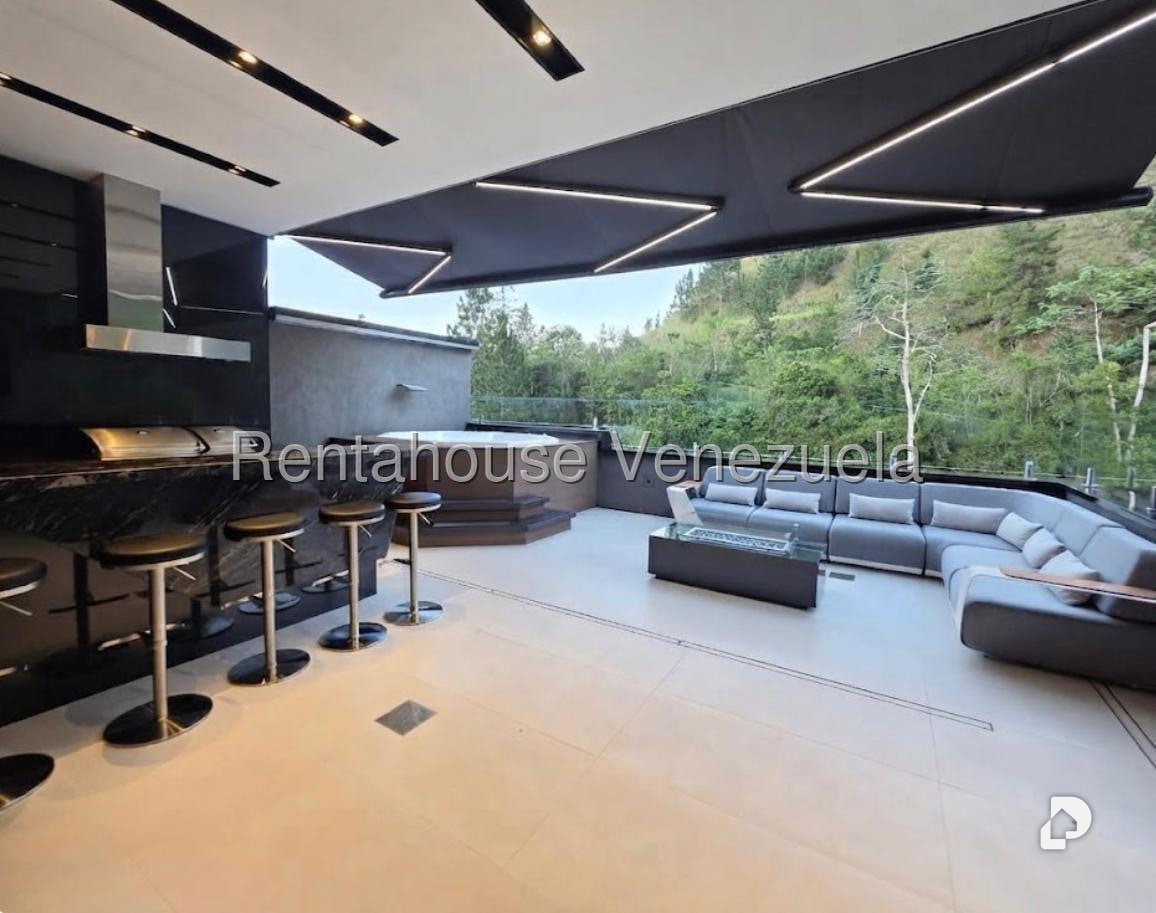 Apartamento en Lomas de La Lagunita, Caracas – 22