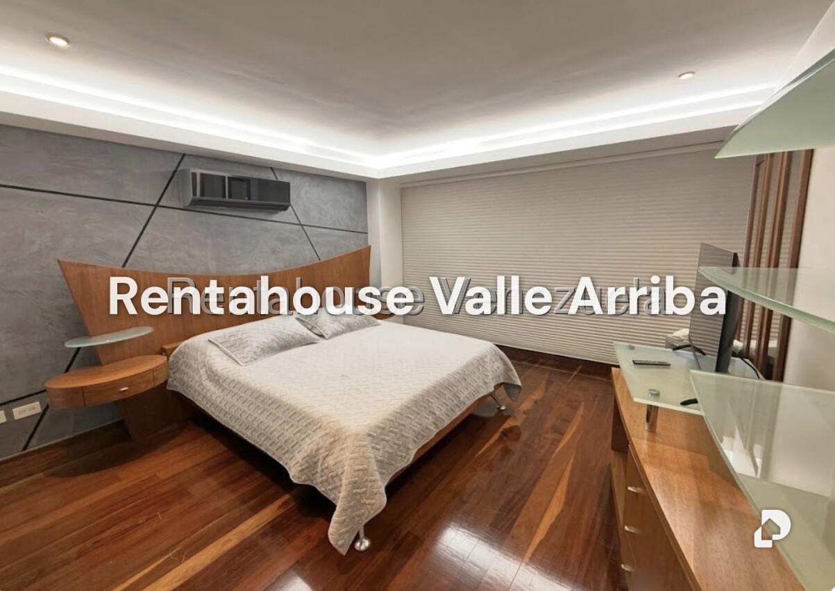 Apartamento en Lomas de La Lagunita, Caracas – 20