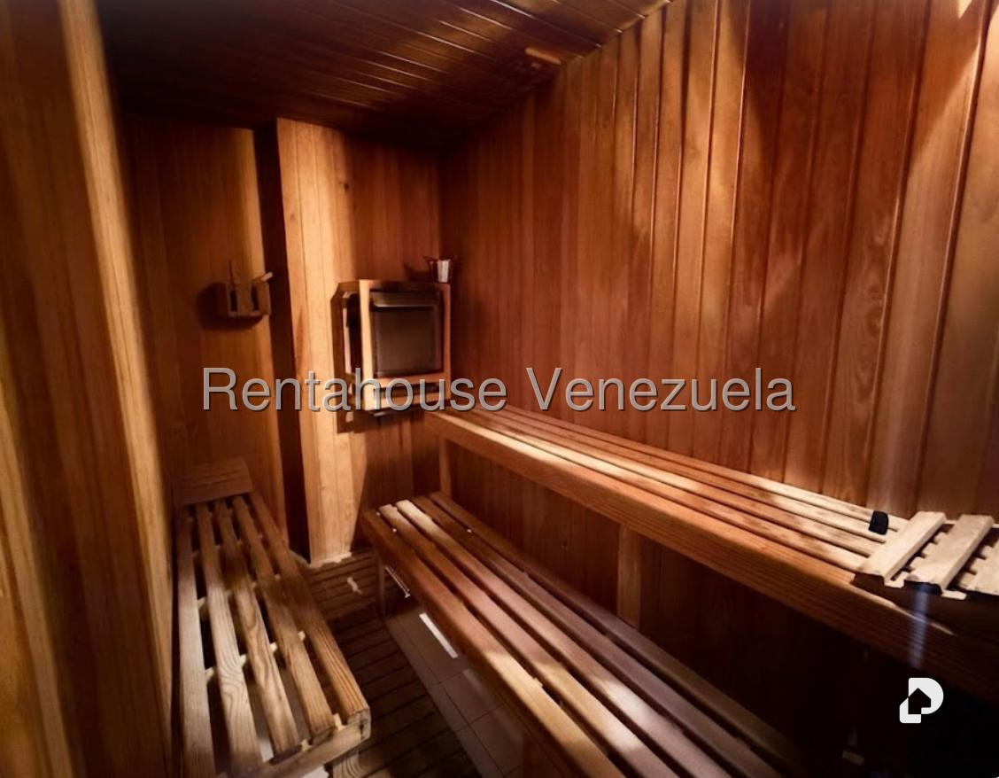 Apartamento en Lomas de La Lagunita, Caracas – 27