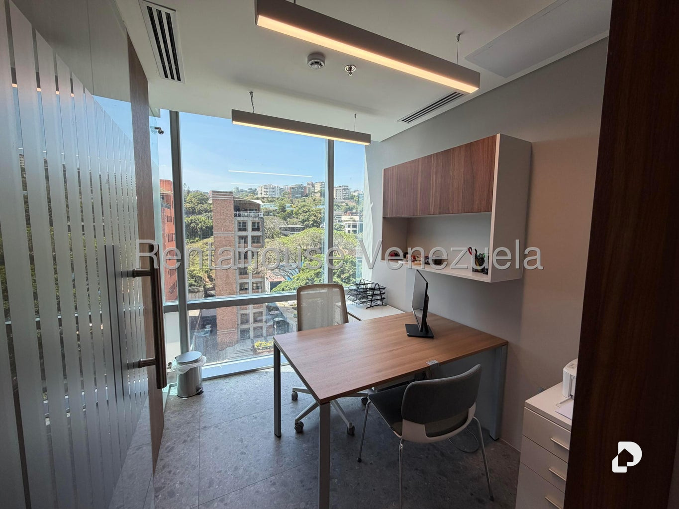 Oficina en Las Mercedes, Caracas – 14
