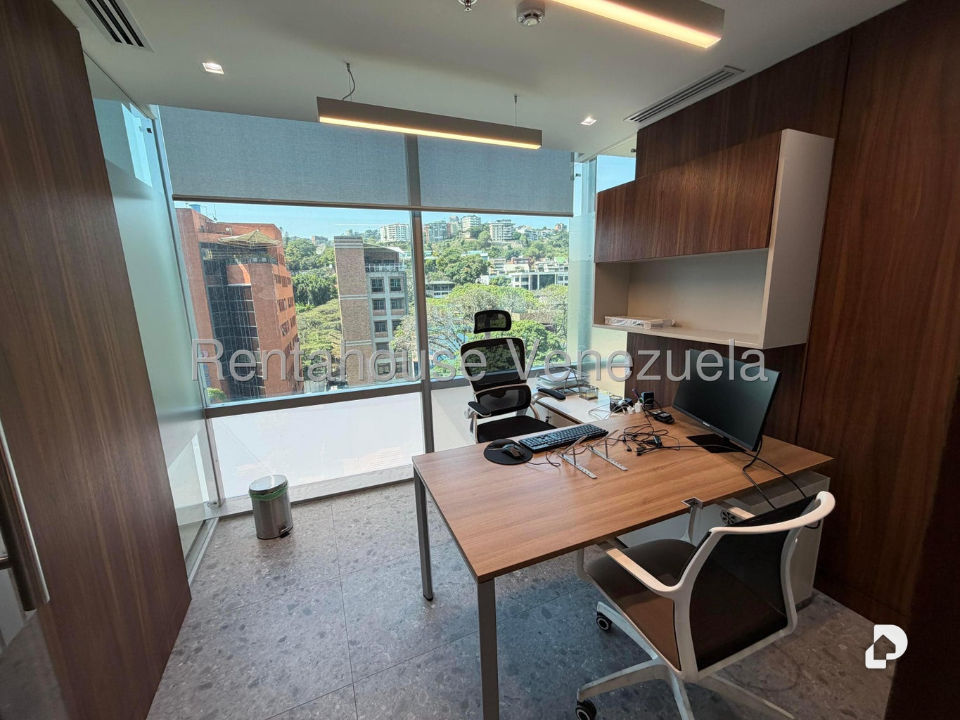 Oficina en Las Mercedes, Caracas – 13