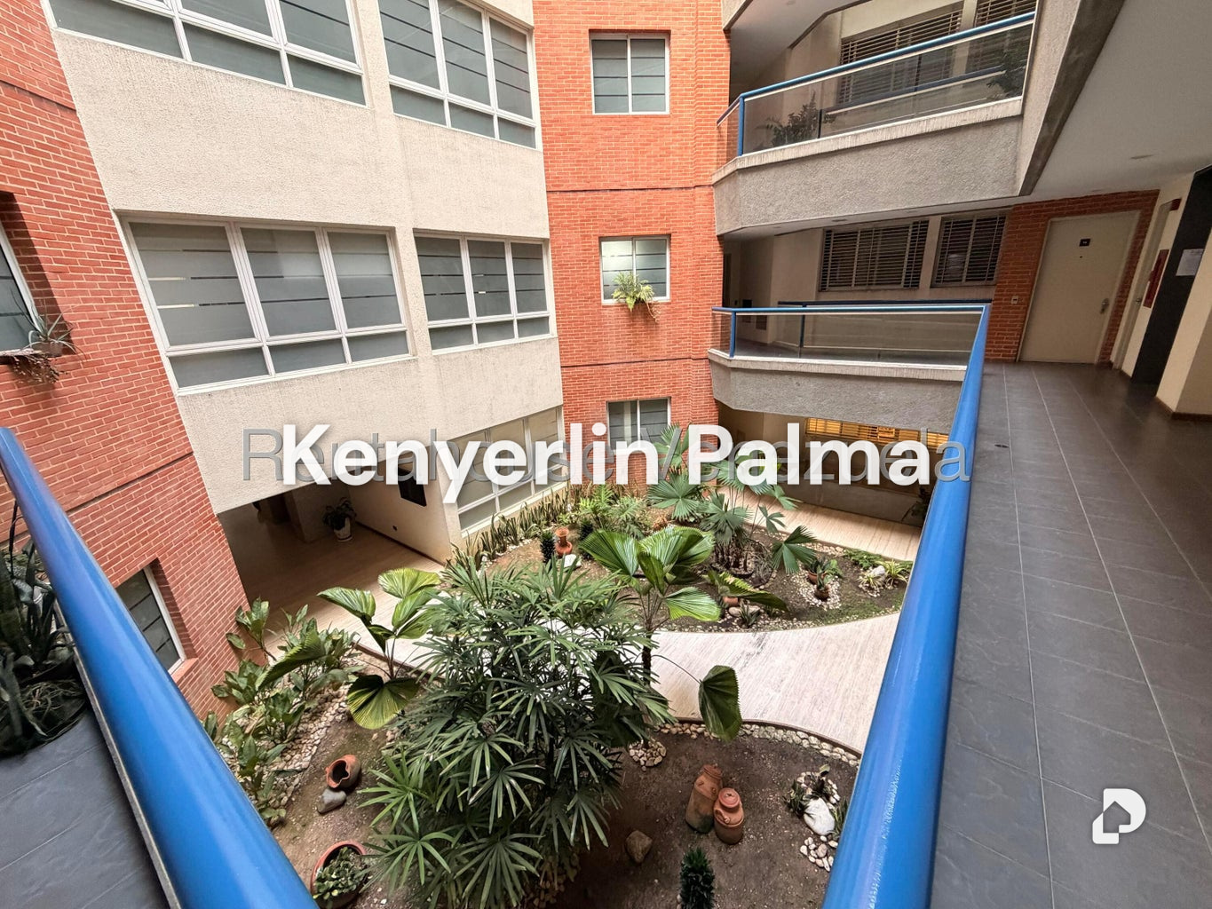 Apartamento en Lomas de Las Mercedes, Caracas – 25