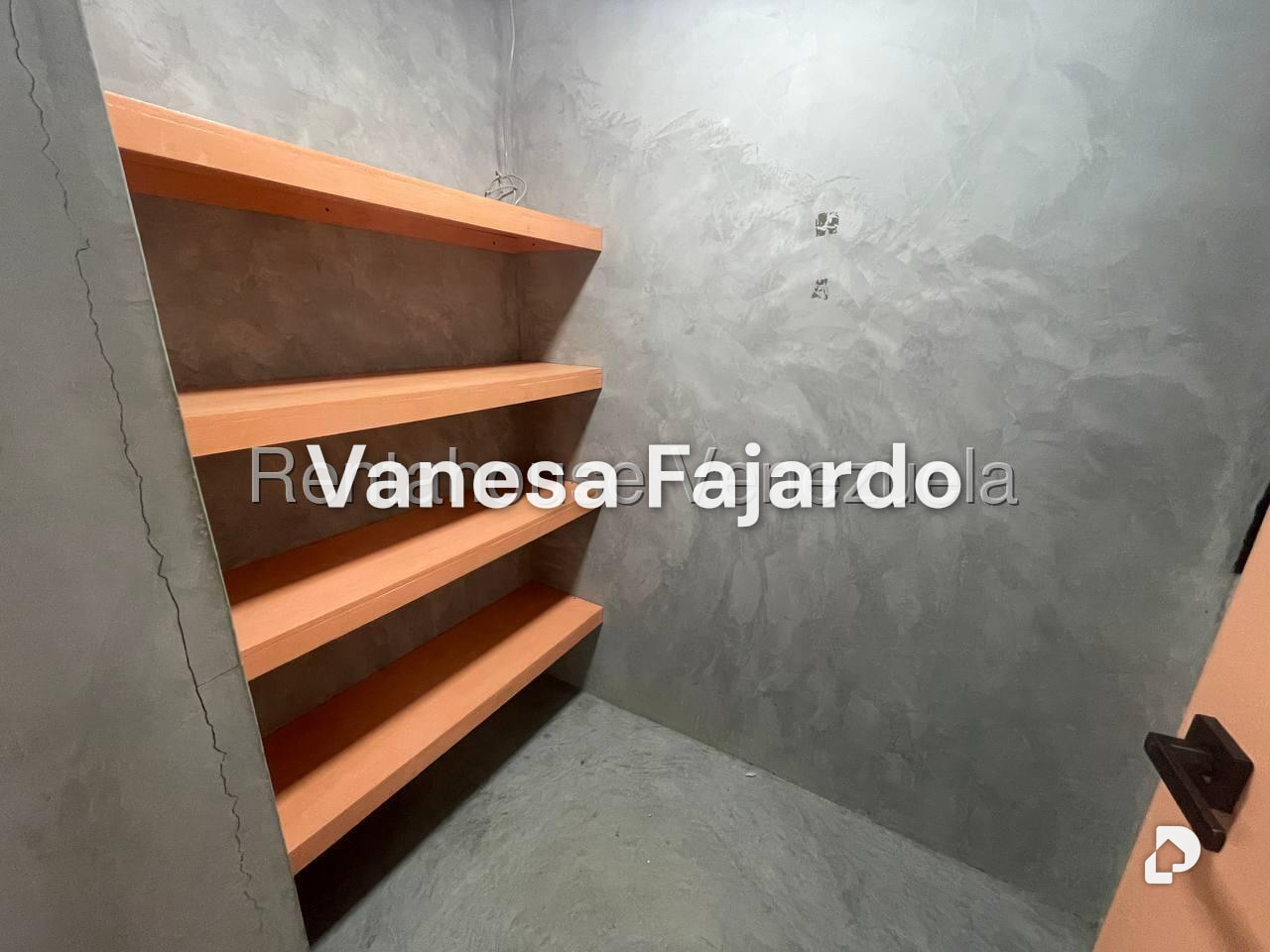 Oficina en El Rosal, Caracas – 9