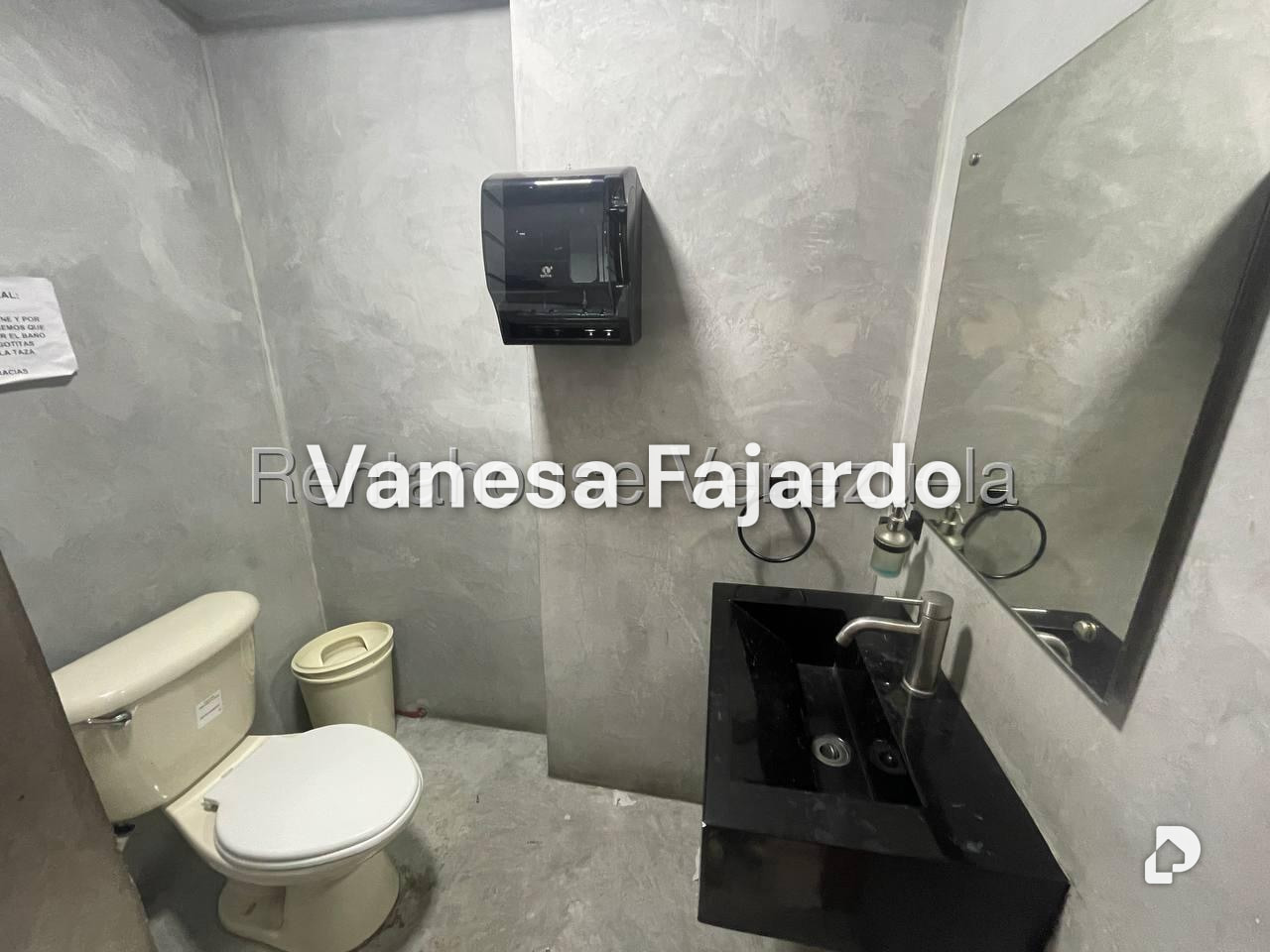 Oficina en El Rosal, Caracas – 11