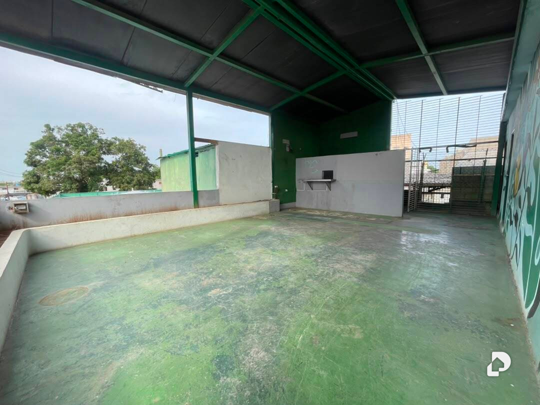 Local comercial en Avenida La Limpia, Maracaibo – 25