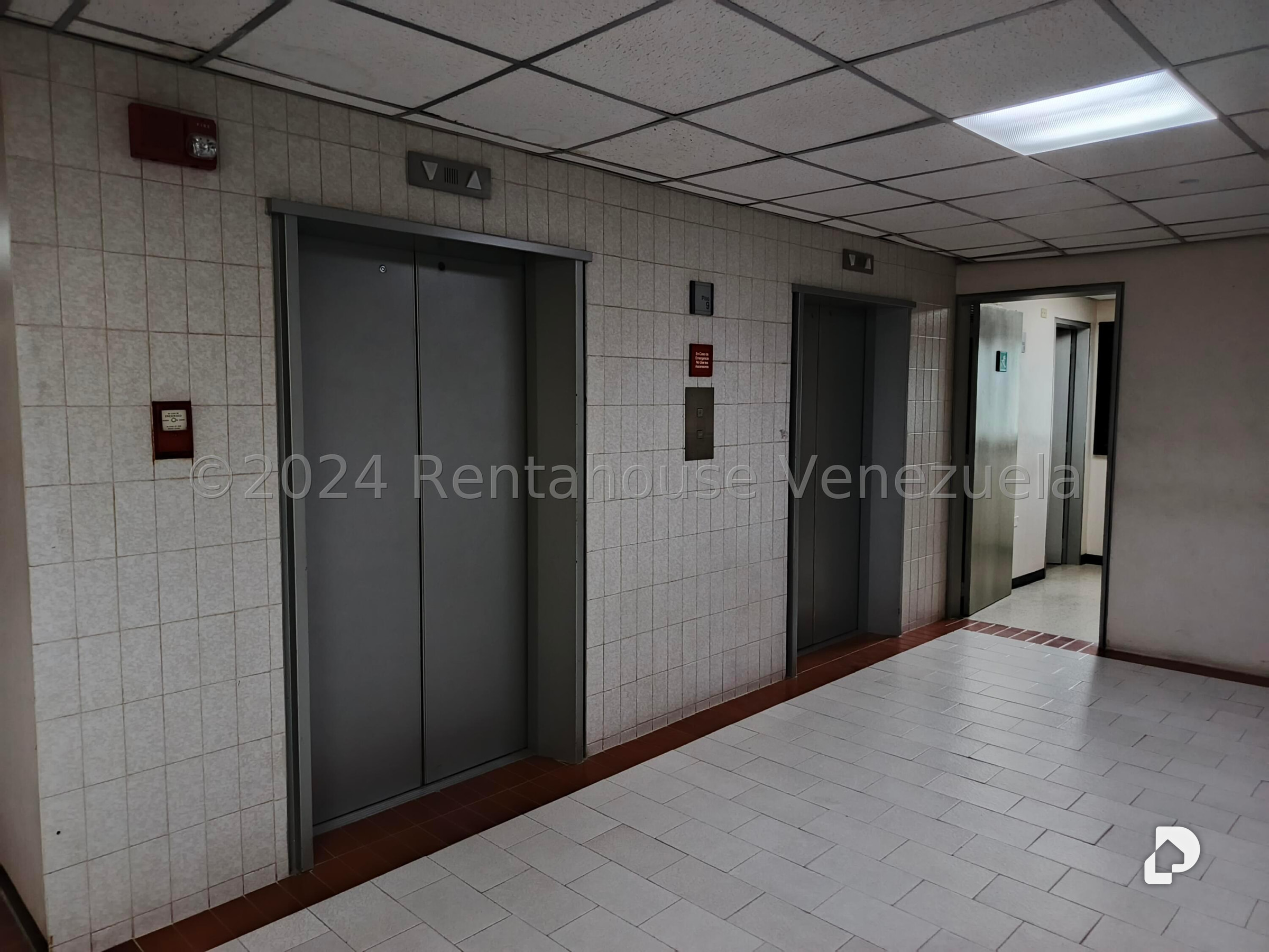 Oficina en Macaracuay, Caracas – 8