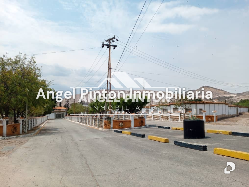 Edificio en Avenida Las Industrias, Barquisimeto – 13