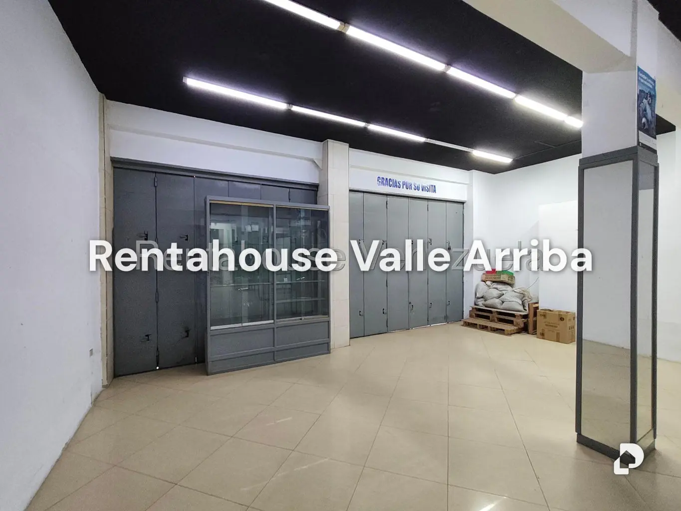 Local comercial en Parroquia La Candelaria, Caracas – 7
