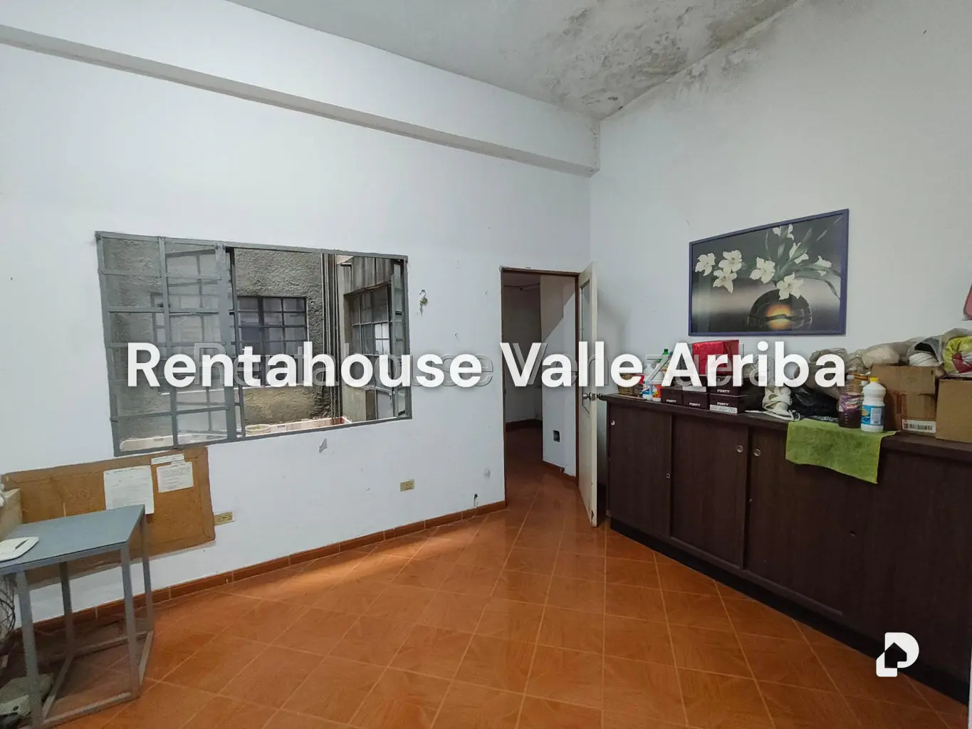 Local comercial en Parroquia La Candelaria, Caracas – 14