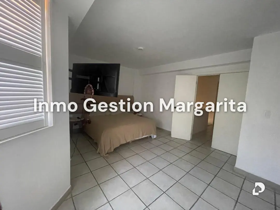Apartamento en Urbanización La Arboleda, Porlamar – 16