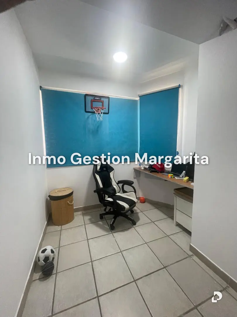 Apartamento en Urbanización La Arboleda, Porlamar – 18