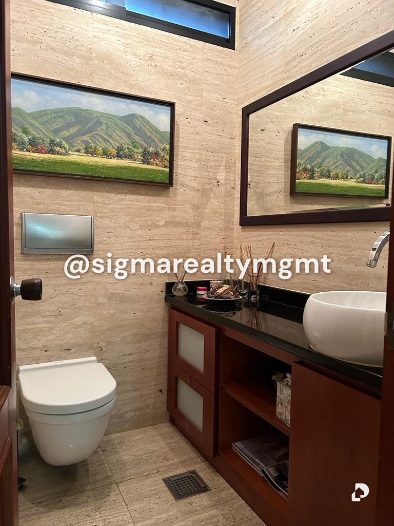 Apartment in La Castellana, Caracas – 12