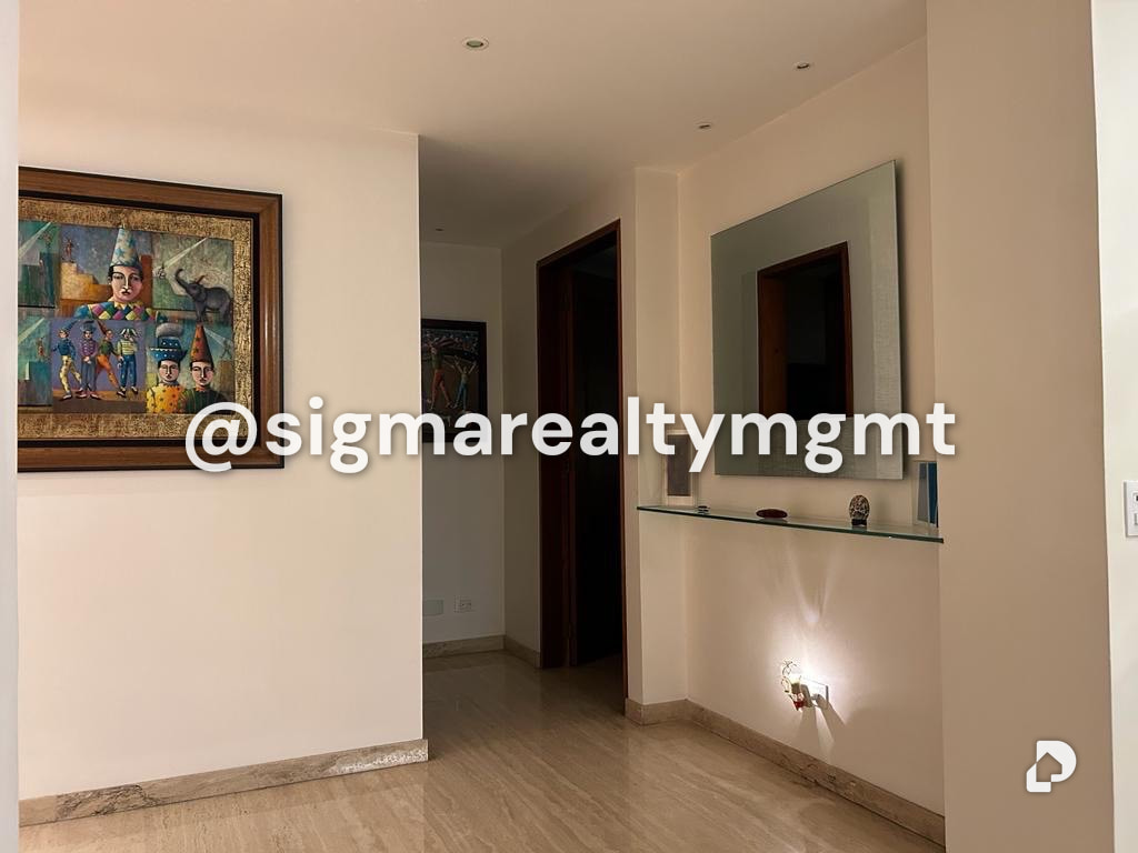 Apartment in La Castellana, Caracas – 4