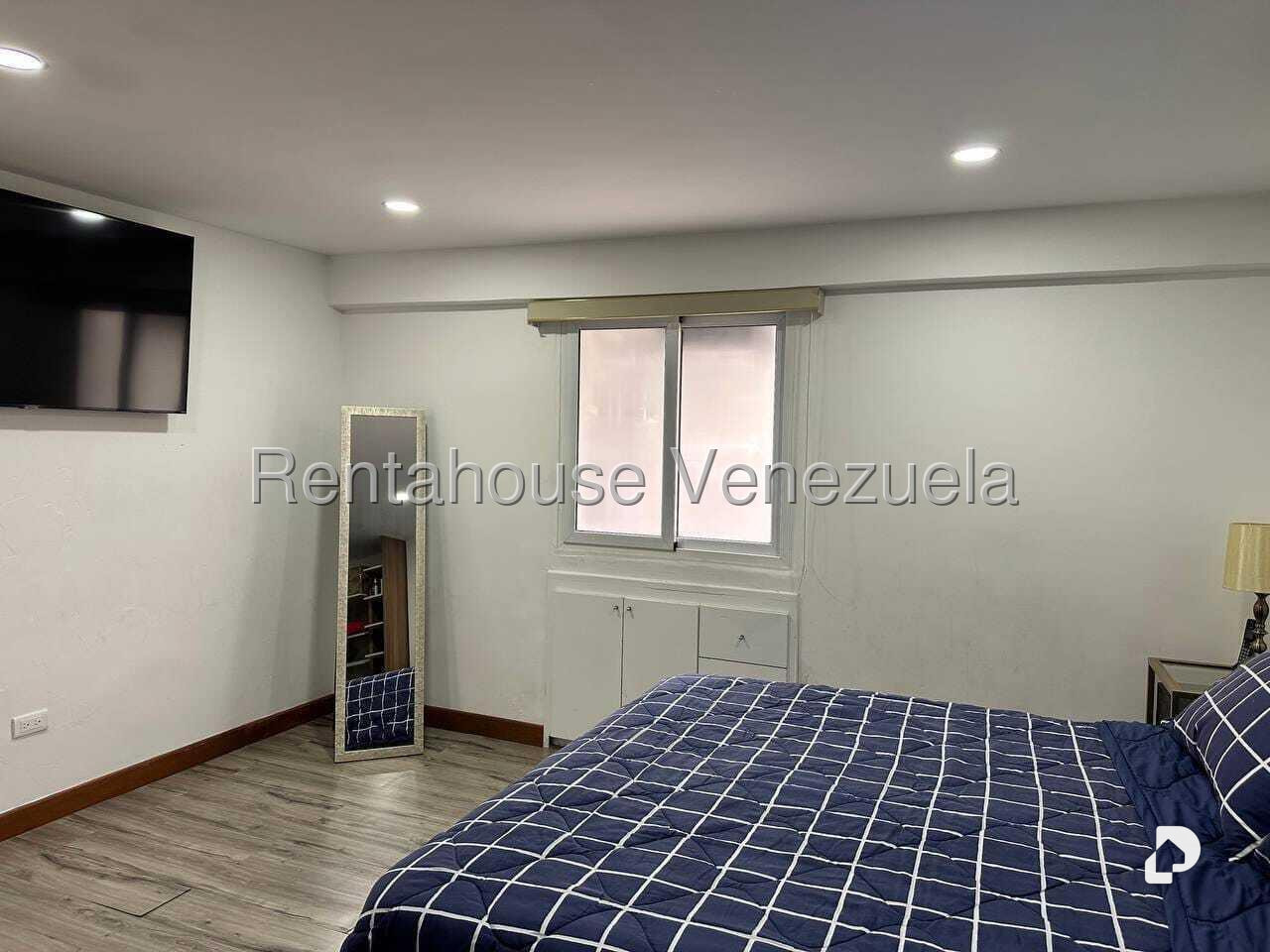 Apartamento en Santa Rosa de Lima, Caracas – 24