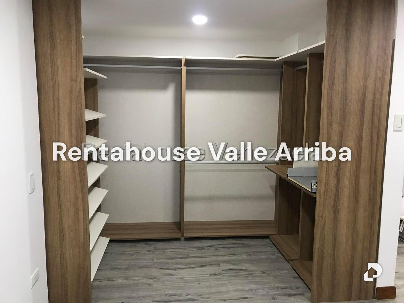 Apartment in Santa Rosa de Lima, Caracas – 28
