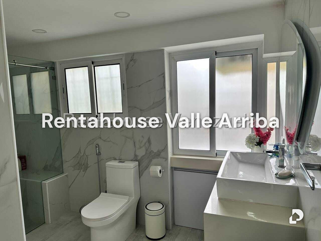 Apartment in Santa Rosa de Lima, Caracas – 26