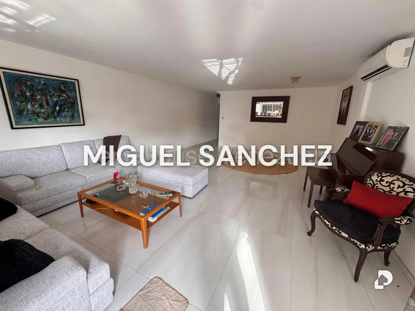Casa en Los Chorros, Caracas – 3