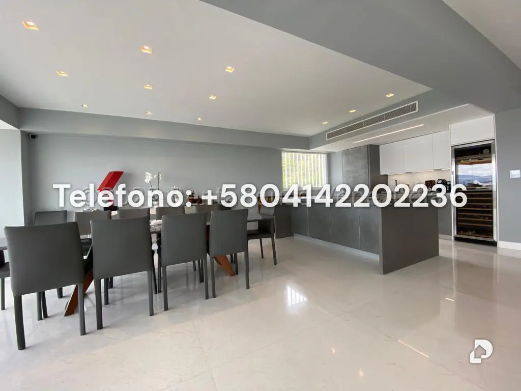 Apartamento en Altamira, Caracas – 8