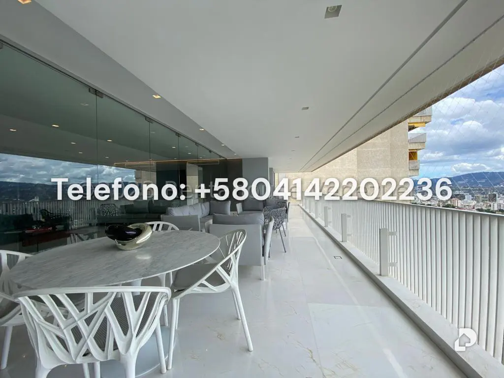 Apartamento en Altamira, Caracas – 22