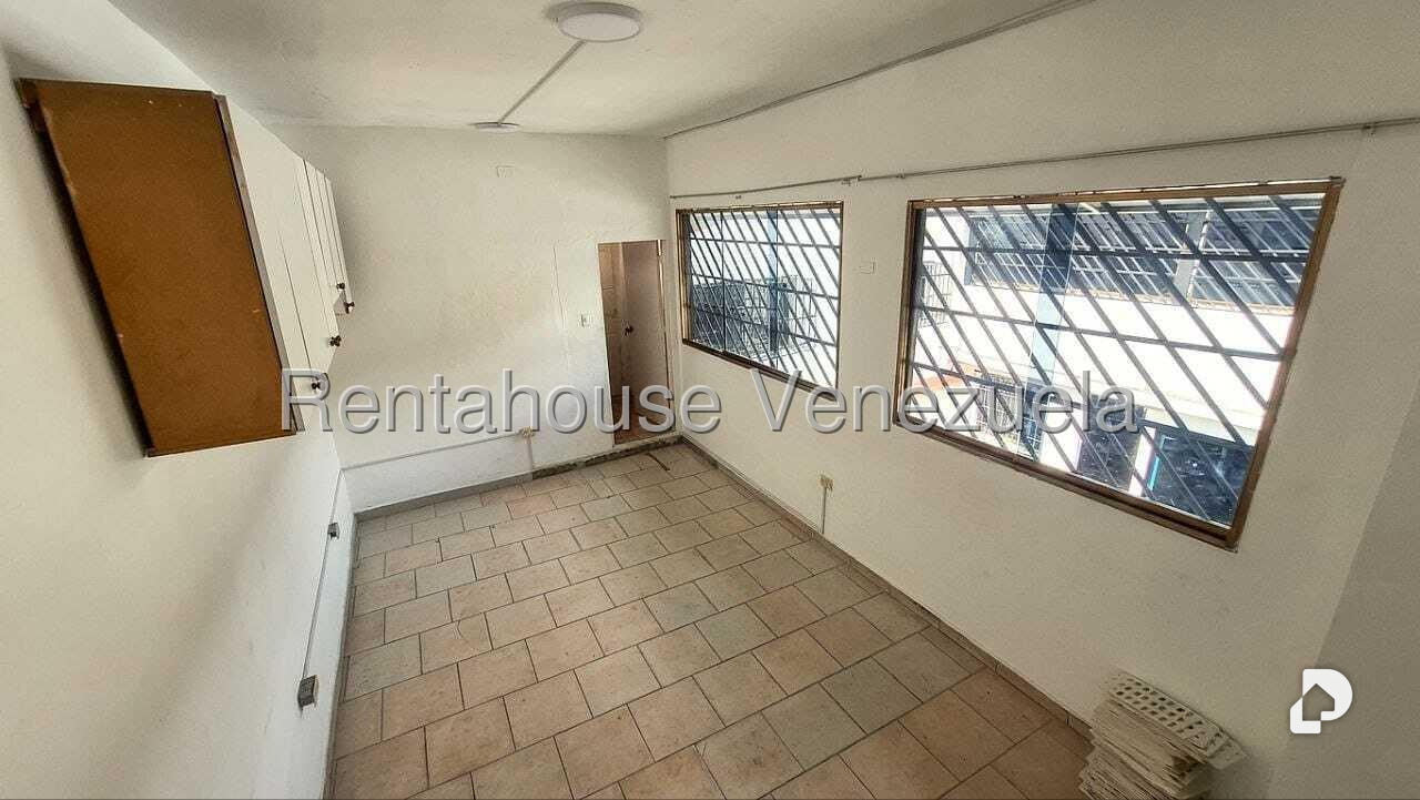 Local comercial en Colinas de Bello Monte, Caracas – 3